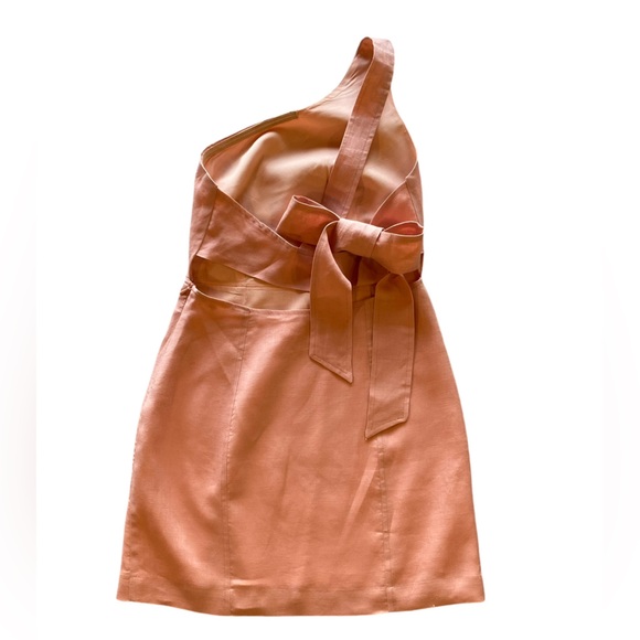 Stunning Amalie 100% Linen Peach Bow One-Shoulder Dress Size 6 Great Condition! - Picture 11 of 12